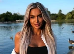 Ella Vișan, la un pas de moarte după o operație estetică făcută pentru iubitul ei: „Am dureri chiar și aici pe Insulă”