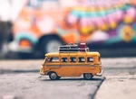 Voucherele de vacanță vor fi acordate doar bugetarilor cu salarii sub 6.000 lei. Noua lege intră în vigoare din 2026