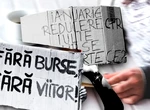 Bursele studenților, tăiate cu 40%. Doar cei de la buget mai primesc sprijin