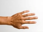 Secretele mâinilor puternice: cum să ai grijă de mâinile tale după o zi grea de muncă