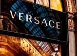 Prada cumpără Versace pentru 1,4 miliarde de dolari