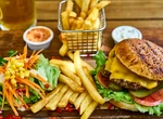 Alimentele ultra-procesate cresc riscul de boala Parkinson, avertizează cercetătorii