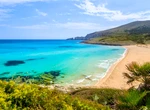 Vacanțe cu reguli stricte. Ce nu ai voie să faci pe plajele din Europa și ce amenzi riști