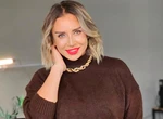 Trucurile Adinei Halas pentru un look fresh înainte de vacanță. Cum reușește vedeta să se mențină în formă și să arate bine