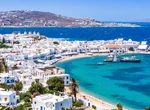 Țeapă uriașă pentru o turistă în Grecia. Contul de Facebook a dispărut, cazarea plătită nu exista
