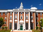 Harvard elimină taxa de școlarizare pentru majoritatea studenților americani, începând cu 2025