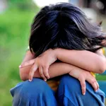 Abuzul verbal rănește copiii la fel de mult ca violența fizică. Un studiul arată că fenomenul este în creștere