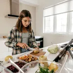 13 trăsături ale adulților care au fost parentificați în copilărie