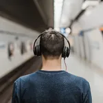 Top 6 căști over-ear pe care merită să le cumperi