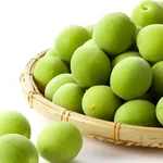 Borș din corcodușe: acreala naturală care dă gust ciorbelor de altădată