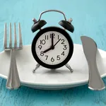 Postul intermitent, soluția eficientă pentru slăbit durabil. Ce concluzii arată cel mai recent studiu