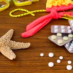 Ce medicamente nu ai voie să iei în vacanță. Recomandările esențiale ale experților