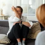 Sfârșitul unei relații nu e finalul lumii. Află cum să treci rapid peste cele 5 etape ale durerii