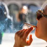 Vrei să te lași de fumat, dar nu știi de unde să începi? Acest ghid complet te va ajuta pas cu pas