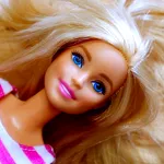 Barbie cu ChatGPT: Jucărie sau pericol pentru copii? Experții trag un semnal de alarmă