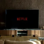Ce vezi pe Netflix în iulie 2025? Filme și seriale pentru orice preferință