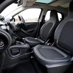 Cum curățăm banchetele mașinii acasă. Ai tot ce îți trebuie în bucătărie