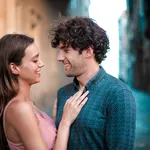 Flirtul are reguli clare, spun cercetătorii. Ce trebuie să faci în funcție de ce cauți