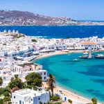 Țeapă uriașă pentru o turistă în Grecia. Contul de Facebook a dispărut, cazarea plătită nu exista