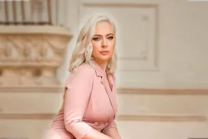 Giulia Nahmany și-a dezvoltat o serie de fobii, după ce era să se înece în Israel. „Prin evoluția spirituală am învățat că nu trebuie să avem această teamă de moarte” EXCLUSIV