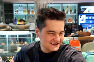 Ce meserie și-ar alege Selly, după ce a încercat mai multe ipostaze. ”Cea mai fun dintre toate cred că a fost la shaormerie!” Declarații în premieră VIDEO EXCLUSIV