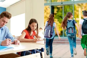 Câte vacanțe au elevii în anul școlar 2023-2024. Când vor avea prima vacanță