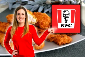 De unde provine de fapt carnea de pui de la KFC. Secretul celebrelor „crispy strips” a ieșit la iveală, nu e așa cum se credea