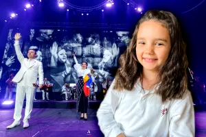 Ce făcea Eva Măruță, în timpul concertului Andrei de pe Arena Wembley din Londra. Imaginile cu fiica artistei fac furori pe internet