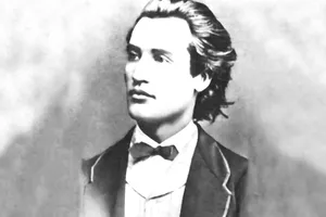 Versurile pe care Mihai Eminescu i le-a dedicat mamei sale Raluca Eminovici. Cât de mult a iubit-o poetul și cât de chinuită a fost cea care i-a dat viață