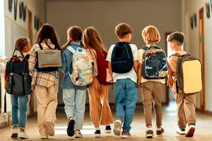 Structura anului școlar 2025 – 2026. Calendarul vacanțelor și durata cursurilor