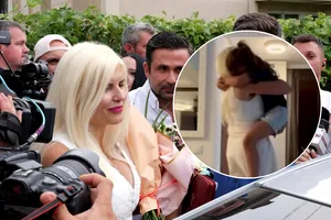 Elena Udrea s-a întors acasă după aproape patru ani. Reacția fiicei sale a emoționat internetul