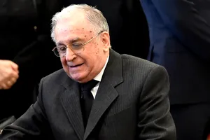 Noi detalii despre starea de sănătate a lui Ion Iliescu: „Se remarcă o tendinţă de somnolenţă şi slăbiciune marcată”