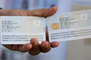 Românii pot cere Cartea Electronică de Identitate în orice județ. Ce sumă trebuie să achite părinții pentru copiii sub 14 ani