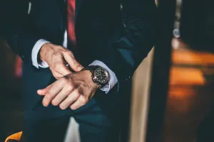 6 reguli pentru a purta ceasul perfect. Sfaturi simple pentru fiecare ocazie