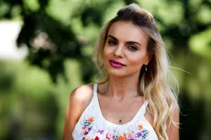 De ce vrea Cătălina Grama să scape de numele de scenă Jojo: „Când ai apelative ca Cher e fain, dar, pe bune, să-ți zică copiii din cartier „tanti Jojo” e ciudat” EXCLUSIV