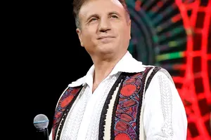 Constantin Enceanu apare pe afișul spectacolului ”In Memoriam Petrică Mîțu Stoian”, dar nu urcă pe scenă: ”Mă operez, mă doare rău”. Ce a pățit, de fapt, artistul. EXCLUSIV