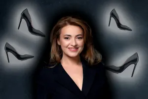 Câte perechi de pantofi are Cristina Bâtlan, de fapt: “Am cel puțin 10 perechi din fiecare colecție!”. Regula peste care nu trece niciodată când vine vorba de încălțăminte VIDEO EXCLUSIV
