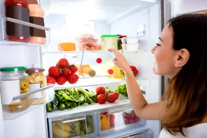 Cum să reglezi temperatura frigiderului vara