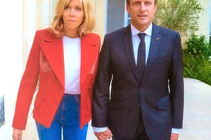 Cum a reușit Emmanuel Macron să o facă pe Brigitte să se îndrăgostească de el, deși avea doar 15 ani