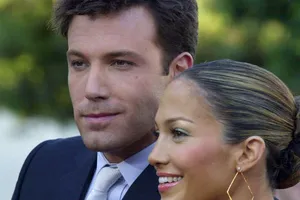 Jennifer Lopez, cerută de soţie în costumul Evei. Detalii picante despre momentul în care Ben Affleck i-a propus să se căsătorească