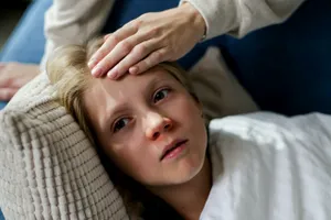 Am crezut că fiica mea are doar o răceală puternică. Am aflat, de fapt, că este vorba despre o tumoare cerebrală rară