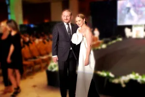 Andreea Marin și Adrian Brâncoveanu, gesturi romantice în public. Imagini surprinzătoare