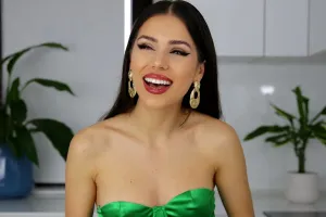Cezara Munteanu, dezvăluiri despre relația cu iubitul ei. Ce spune despre scenele în care actorii trebuie să se sărute cu alte persoane EXCLUSIV
