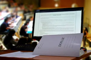 Facultăți cu admitere pe bază de dosar în 2022. Unde poți fi admis fără să dai examen