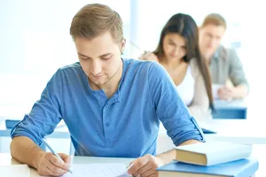 Rezolvare subiecte BAC 2022 sesiunea de toamnă la proba la alegere. Baremele de corectare pentru geografie, chimie, biologie și informatică