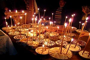 Ce este bine să dai de pomană de Moșii de toamnă 2022. Alimentele pe care să le împarți pe 5 noiembrie,  în Sâmbăta Morților