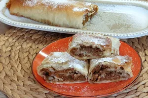 Ștrudel cu dovleac și nuci coapte. Rețetă ușoară pentru începători