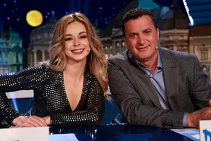 Dezbrăcatu dezvăluie, în sfârșit, celebra lui rețetă de coaste de porc. „Luați coaste, le marinați cu de toate și le mâncați cu drag”. Care sunt însă micile lui trucuri VIDEO EXCLUSIV