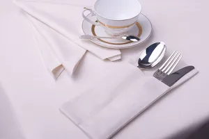 Cum să îndepărtezi petele de sos și de cafea de pe fețele de masă și prosoape. Metoda ideală
