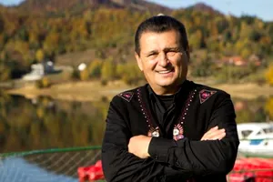 Cine este și cum arată Larisa Barbu, fiica celebrului Nea Mărin. Imagini de colecție cu cei doi